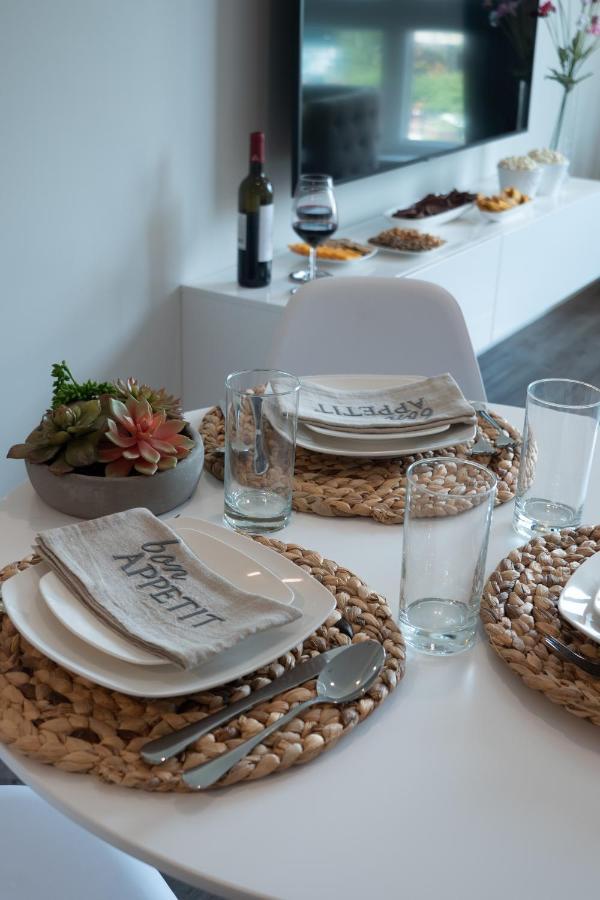 Luxury Furnished Apartments By Hyatus At Amistad Park New Haven Εξωτερικό φωτογραφία