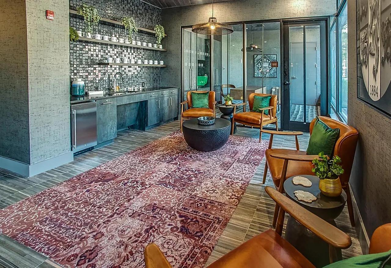 Luxury Furnished Apartments By Hyatus At Amistad Park New Haven Εξωτερικό φωτογραφία